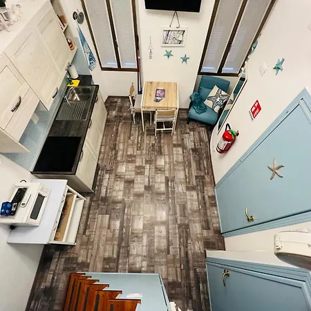 The Blue Nest - 圣雷默