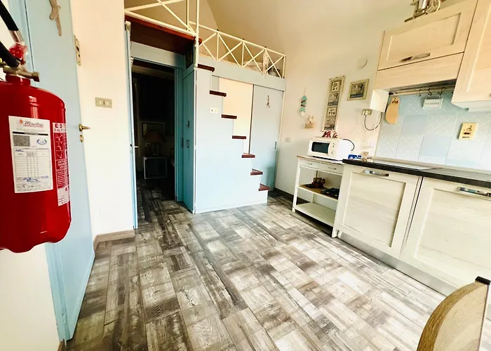 The Blue Nest Suite - Sanremo Daire *